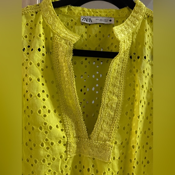 Zara Neon Yellow Eyelet Tunic Top NWT - Picture 3 of 7